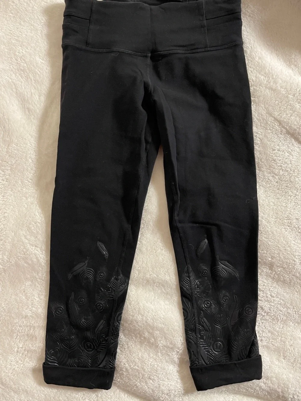 lululemon athletica Afro Crop Leggings with Embossed Peacock Detail